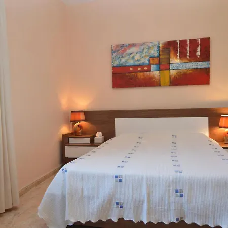 Welcoming Villa In Alicante With Private Swimming Pool Catral